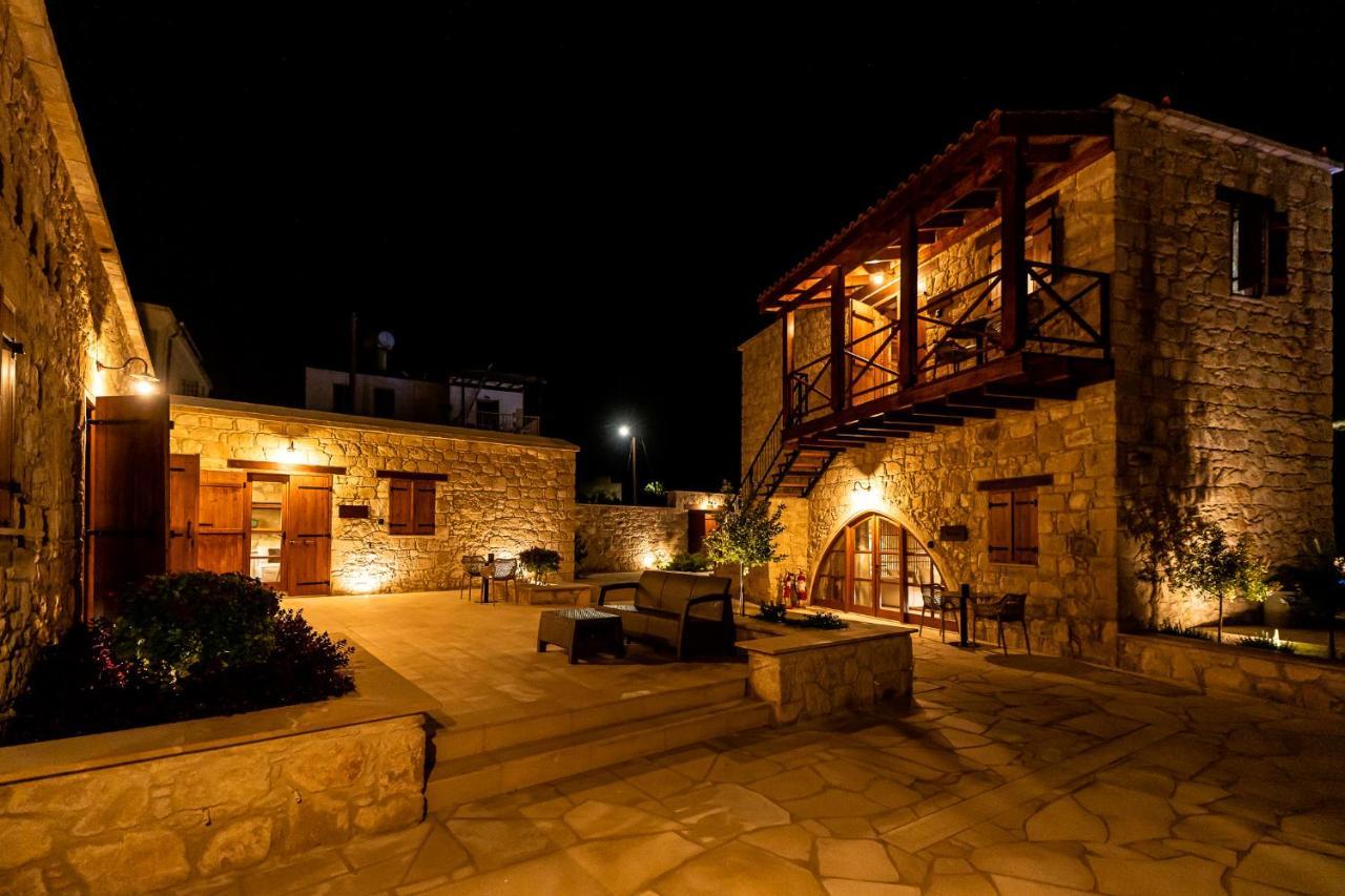 Harma Traditional Boutique Suites Paphos Exterior photo